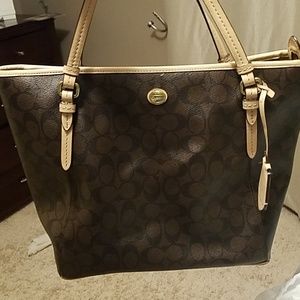 Beautiful brown Coach purse